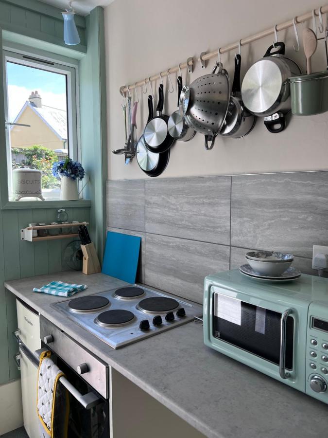 Brecon Town 3 Bedroom House Sleeps 6 Central Location Exterior photo
